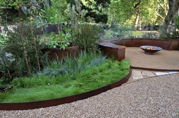 Planters & Edging